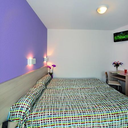 Hotel Saint Contard Lourdes Esterno foto
