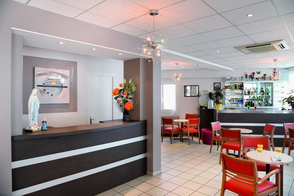 Hotel Saint Contard Lourdes Esterno foto